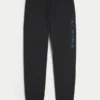 Afslappede joggingbukser i fleece med alpine grafik Afslappede joggingbukser i fleece med alpine grafik