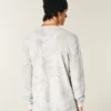 Afslappet langærmet termot-shirt med camouflagemønster