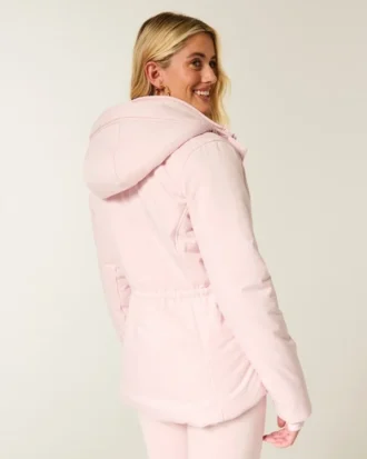 All-weather jakke med imiteret pelsfor