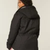 All-weather jakke med imiteret pelsfor All-weather jakke med imiteret pelsfor