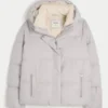 All-weather pufferjakke med imiteret pelsfor All-weather pufferjakke med imiteret pelsfor