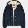 All-weather pufferjakke med imiteret pelsfor All-weather pufferjakke med imiteret pelsfor