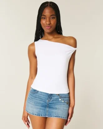Asymmetrisk off-shoulder top