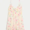 Babydoll-minikjole med rebkant Babydoll-minikjole med rebkant