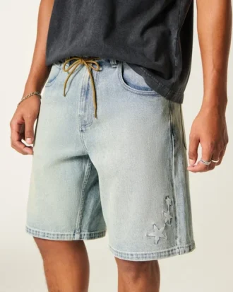 Baggy broderede stjerne-denimshorts