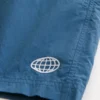 Baggy fodboldshorts til midt på låret