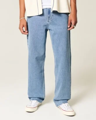 Baggy jeans i medium vask med broderi