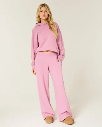 Baggy sweatpants