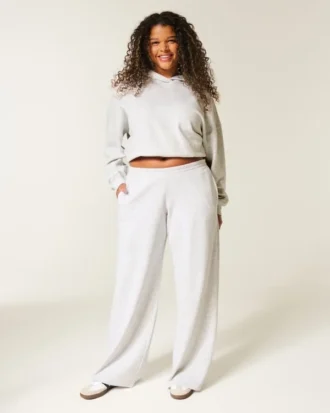 Baggy sweatpants