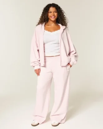 Baggy sweatpants