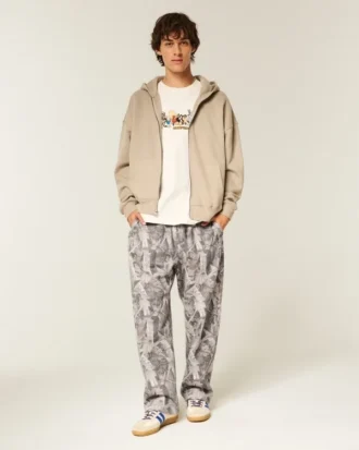 Baggy sweatpants