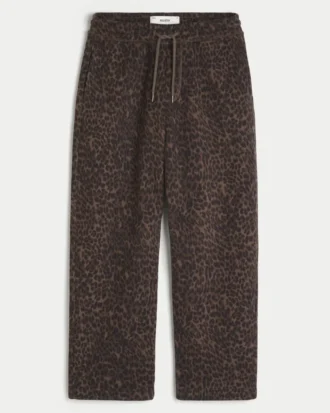 Baggy sweatpants