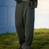 Baggy sweatpants med slangegrafik Baggy sweatpants med slangegrafik