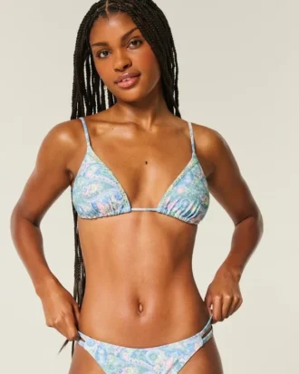 Bikini-top med dekorative trekanter