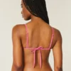 Bikini-top med dekorative trekanter
