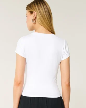 Blødt, strækbart, sømløst stof Rundhalset baby-T-shirt