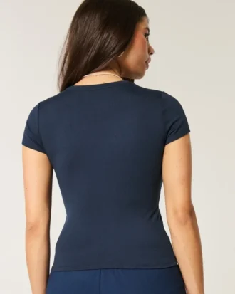 Blødt, strækbart, sømløst stof Rundhalset baby-T-shirt