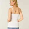 Blonderkantet lagdelings-camisole Blonderkantet lagdelings-camisole