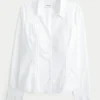 Bluse med indsatte blonder og knapper