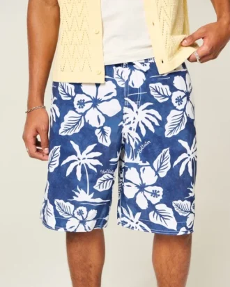 Boardshorts til knæet Boardshorts til knæet