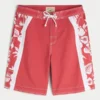 Boardshorts til knæet Boardshorts til knæet