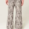 Bootcut-sweatpants