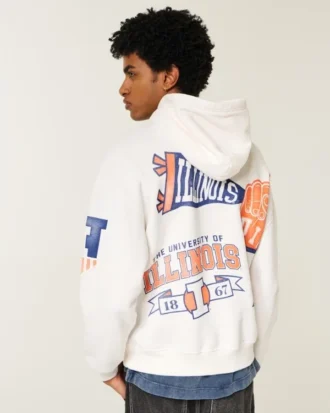 Boxy University of Illinois Fighting Illini grafisk hættetrøje Boxy University of Illinois Fighting Illini grafisk hættetrøje