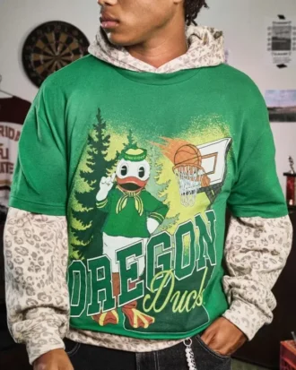 Boxy University of Oregon Ducks Graphic Tee Boxy University of Oregon Ducks Graphic Tee