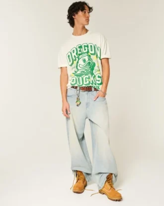 Boxy University of Oregon Ducks Graphic Tee Boxy University of Oregon Ducks Graphic Tee