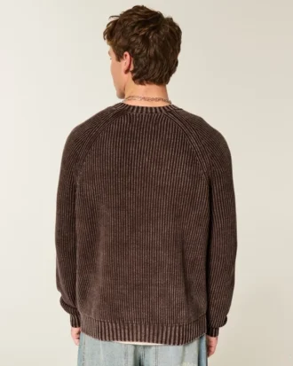 Boxy vasket sweater med rund hals