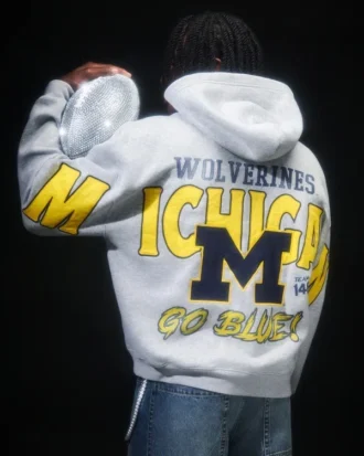 Boxy Zip-Up University of Michigan Wolverines Graphic Hoodie Boxy Zip-Up University of Michigan Wolverines Graphic Hoodie