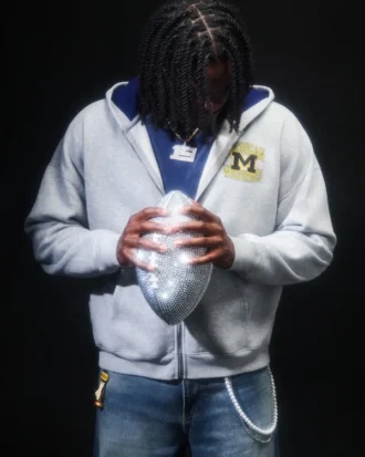 Boxy Zip-Up University of Michigan Wolverines Graphic Hoodie Boxy Zip-Up University of Michigan Wolverines Graphic Hoodie