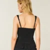 Chiffon-tanktop med blondekant Chiffon-tanktop med blondekant