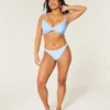 Curvy bh med bøjle og dyb udskæring Curvy bh med bøjle og dyb udskæring