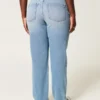 Curvy højtaljede jeans i medium vask med lige ben Curvy højtaljede jeans i medium vask med lige ben