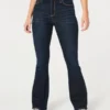 Curvy højtaljede mørkvaskede flare jeans