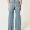 Curvy højtaljet baggy jeans i medium vask Curvy højtaljet baggy jeans i medium vask