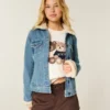 Denimjakke med imiteret pelskant Denimjakke med imiteret pelskant