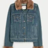 Denimjakke med imiteret pelskant Denimjakke med imiteret pelskant
