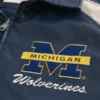 Faux læder University of Michigan Wolverines grafisk jakke Faux læder University of Michigan Wolverines grafisk jakke