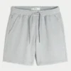 Fleece-shorts over knæet