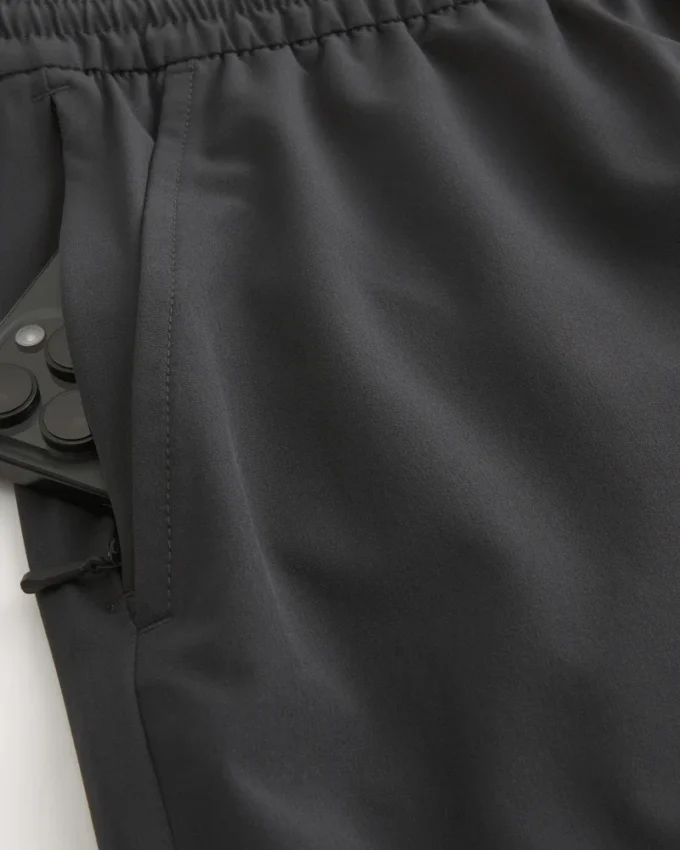 Grafisk aktiv shorts til midt på låret Grafisk aktiv shorts til midt på låret
