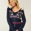 Hættetrøje med kunstig pels og Fair Isle-låsning Hættetrøje med kunstig pels og Fair Isle-låsning