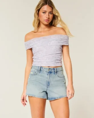 Højtaljede A-line denimshorts i lys vask med distressed-look