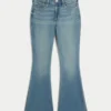 Højtaljede jeans med medium vask og udvidede ben Højtaljede jeans med medium vask og udvidede ben