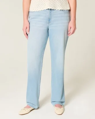 Højtaljede, lysvaskede jeans med lige ben