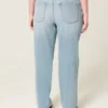 Højtaljede, lysvaskede jeans med lige ben Højtaljede, lysvaskede jeans med lige ben