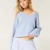 Hollister Comfy Cloud oversized sweater med V-hals Hollister Comfy Cloud oversized sweater med V-hals
