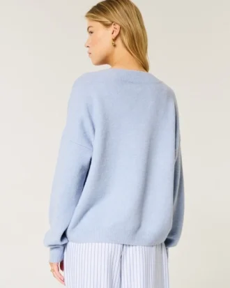 Hollister Comfy Cloud oversized sweater med V-hals