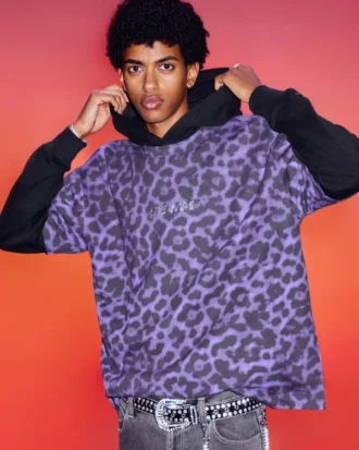 hollister x taco bell boxy heavyweight shine graphic tee 1 330x413 - Hollister x Taco Bell Boxy Heavyweight Shine Graphic Tee